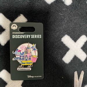 Cinderella Castle Magic Kingdom Starbucks Discovery Series Disney Dangle Pin NWT